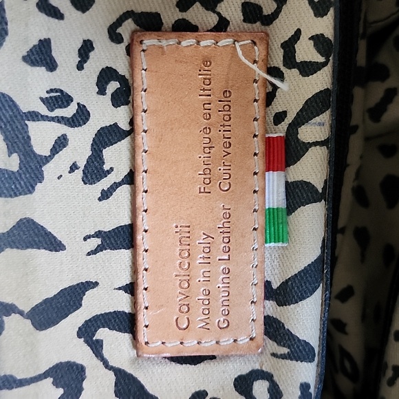 Cavalcanti Italian Leather Bag - Picture 4 of 6